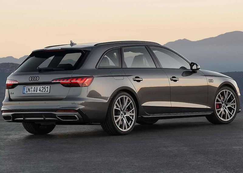 Audi ukázalo i novou verzi S4 Avant s naftovým motorem TDI