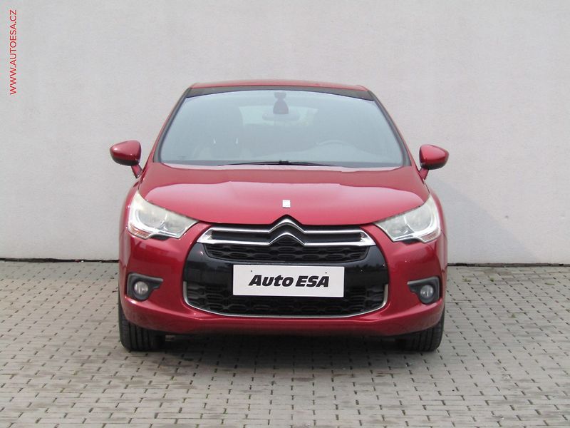 DS Automobiles DS4 (2013) 1.6HDi, ČR, AC, výhřev sed. - fotka 2 z 18