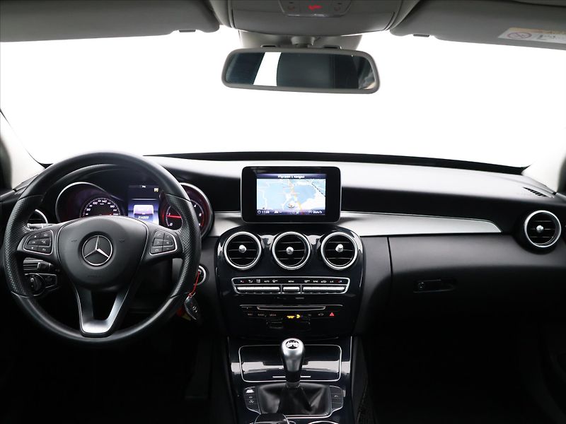 Mercedes-Benz Třídy C 1,6 CDI 100 kW Tažné Aut.Klima - fotka 24 z 32