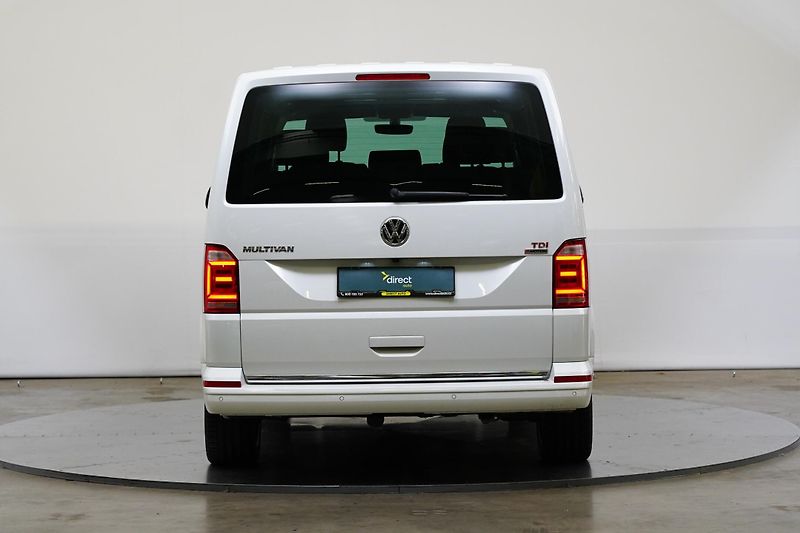 Volkswagen Multivan - fotka 6 z 26