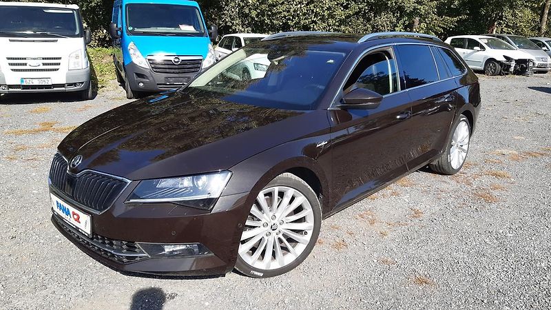 Škoda Superb 2.0 TSI Laurin&Klement DSG 4x4 - fotka 1 z 34