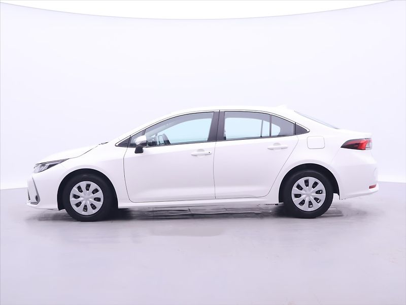 Toyota Corolla 1,8 HB Active Aut. DPH CZ 1.Ma - fotka 4 z 29