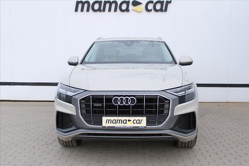 Audi Q8 55TFSi 250kW QUATTRO S-LINE ČR - fotka 2 z 31