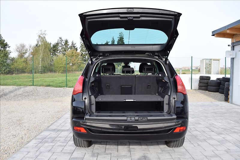 Peugeot 3008 1,6 i 88KW ALU NAVI PANORAMA - fotka 15 z 50