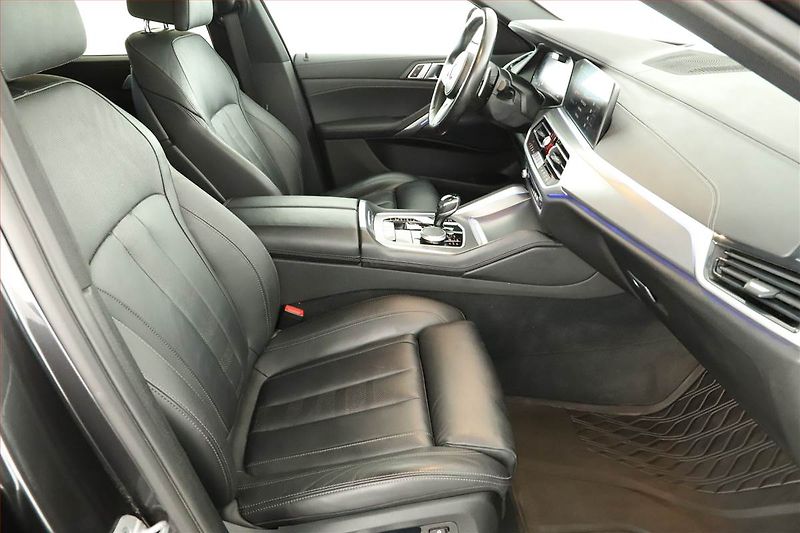 BMW X6 (2021) xDrive40d - fotka 7 z 21
