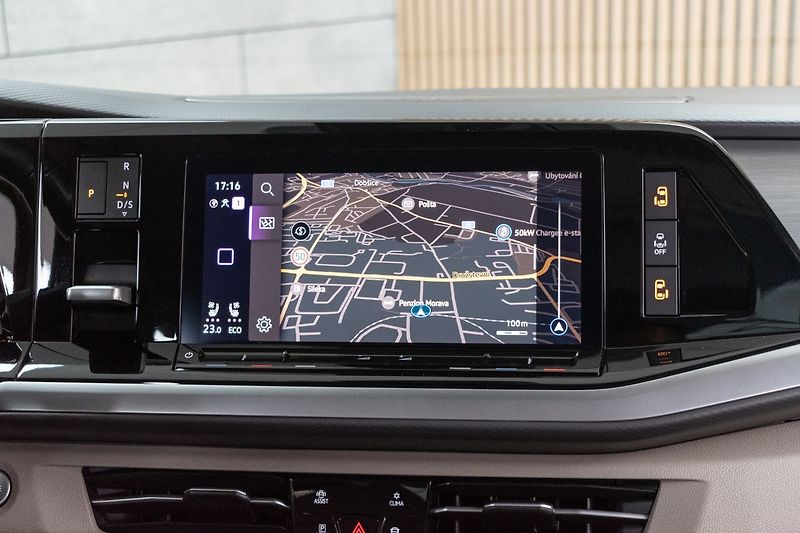 Volkswagen Multivan 1.4 TSI LONG*TAŽNÉ*ZÁRUKA*ČR 1 - fotka 38 z 50