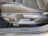 Volkswagen Golf (2015) 1.6 TDi, DSG, výhřev sed. - náhled 14