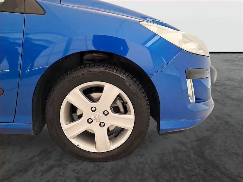 Peugeot 308 (2009) 1.4 VTi, nová STK, Tažné - fotka 15 z 16