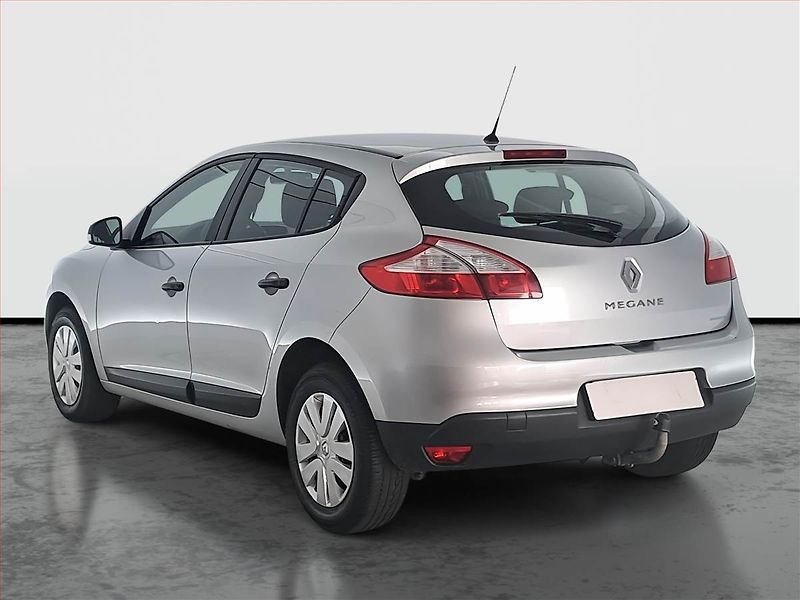 Renault Mégane (2012) Confort 1.6 16V, Tempomat - fotka 4 z 17