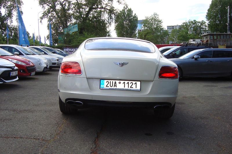 Bentley Continental GT (2013) V8 Twin Turbo - fotka 39 z 40