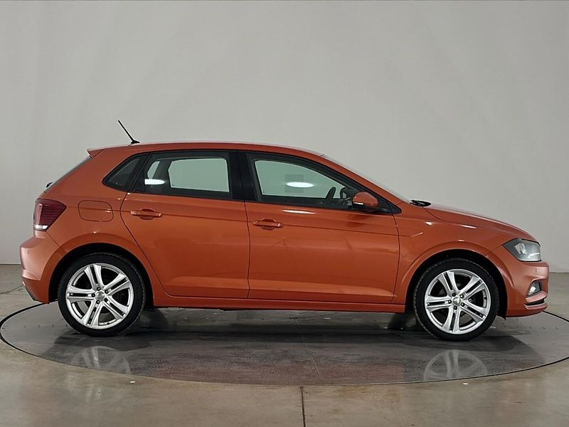 Volkswagen Polo Highline - fotka 16 z 27