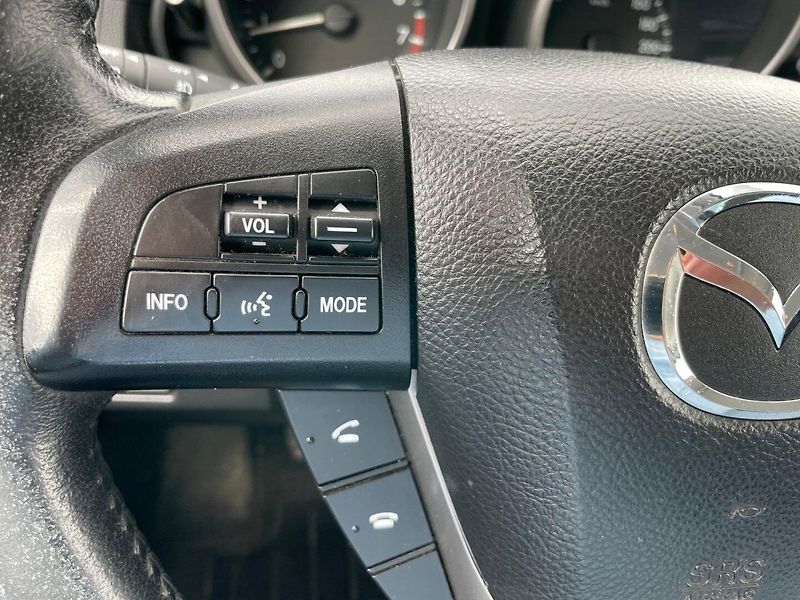 Mazda 5 (2013) 1.8i 85kW! 7 míst! Tažné! - fotka 22 z 24