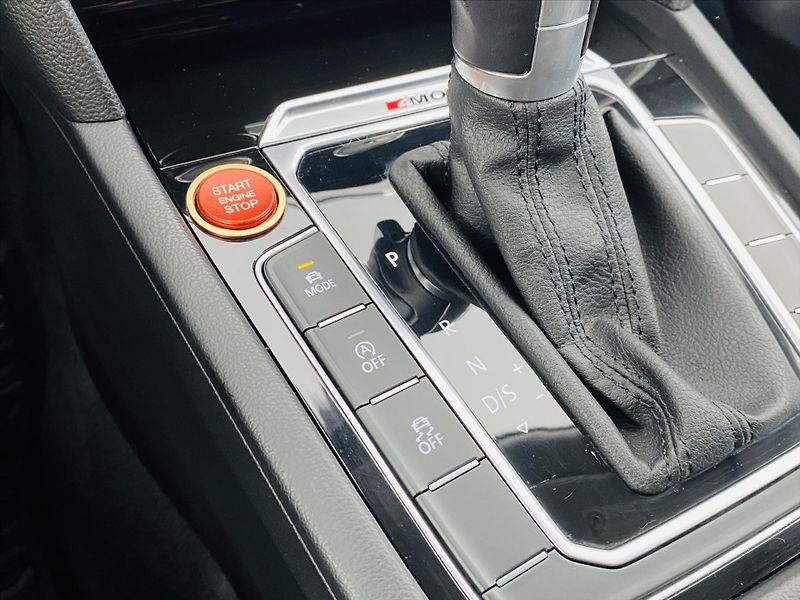 Volkswagen Arteon 2,0 BiTDI DSG 4Motion Elegance - fotka 21 z 26