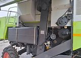 Claas (2006) Mega360 kombajn lišta 6m řepka - náhled 6