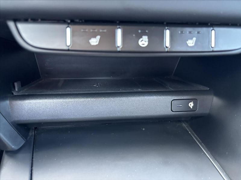 Kia Ceed 1,5 TGDi AT TOP ZÁRUKA ADAPTIV - fotka 28 z 45