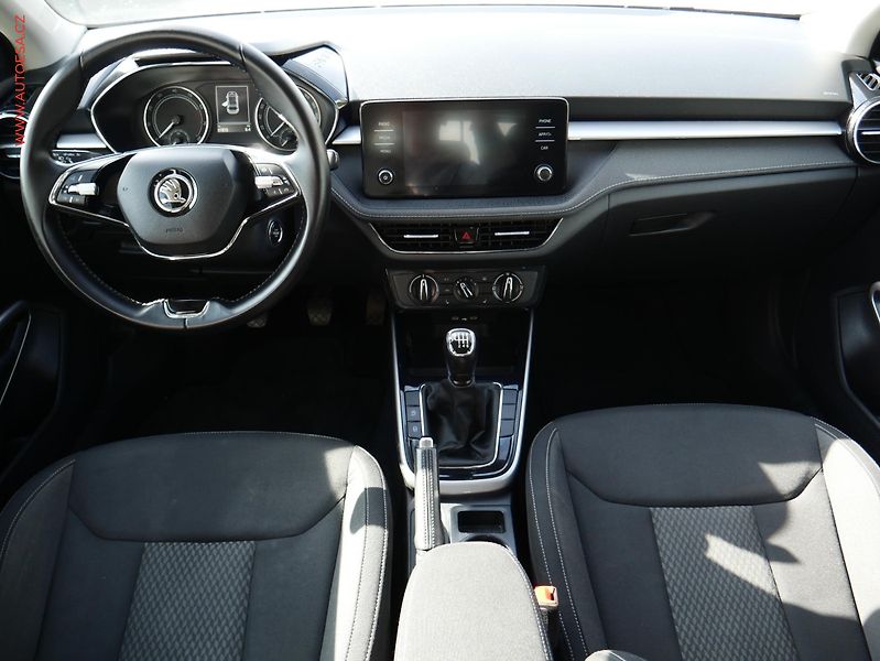 Škoda Fabia (2021) 1.0TSi, 2.maj,ČR, Style, LED - fotka 8 z 18