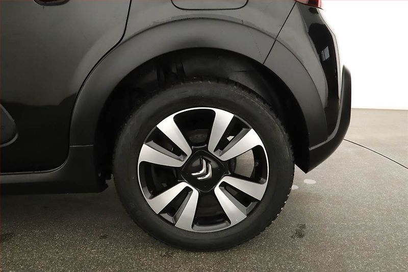 Citroën C3 (2018) 1.2 PureTech, Serv.kniha, Navi - fotka 15 z 15