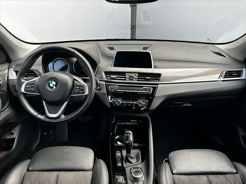 BMW X1 2,0 d 110kW xDRIVE CZ 1MAJITEL - fotka 17 z 43