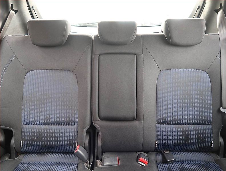 Hyundai ix20 (2015) 1.4 CRDi, nová STK, v provozu - fotka 10 z 14