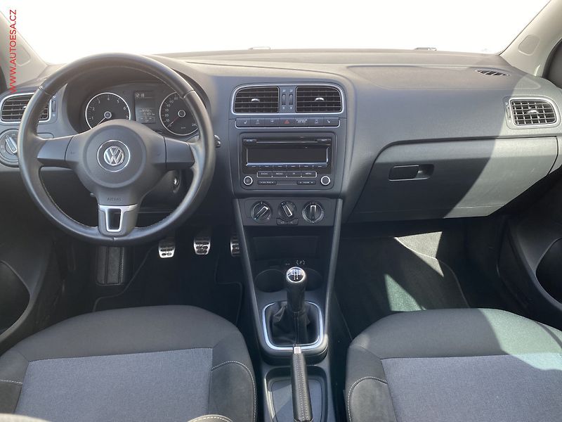 Volkswagen Polo (2012) 1.2 TSi, Style, +kola - fotka 8 z 17