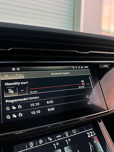 Audi Q7 (2024) S-LINE QUATTRO V ZÁRUCE 360 - fotka 33 z 39