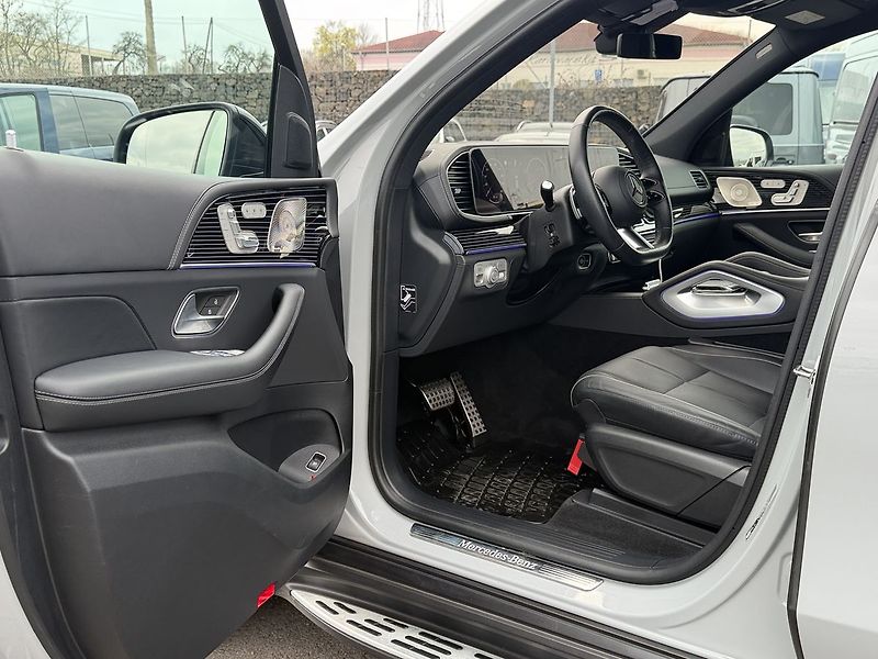 Mercedes-Benz GLS 450 D 4MATIC - fotka 22 z 41