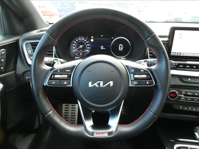 Kia ProCeed 1,6 T-GDI 150kW GT ZÁRUKA - fotka 34 z 50