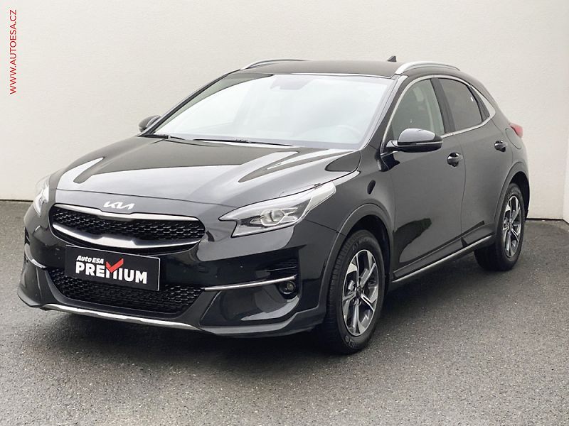 Kia XCeed (2021) 1.5 T-GDi, 2.maj,ČR, servis - fotka 3 z 3