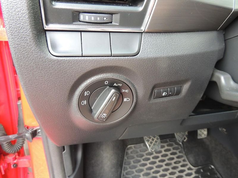 Škoda Fabia (2018) 1.0TSi Combi,70kw,Style,ČR1maj - fotka 23 z 52
