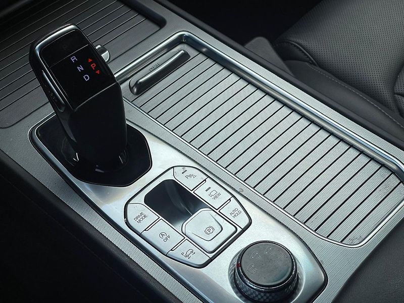 SsangYong Rexton Premium TZ DPH 1.maj. - fotka 10 z 17