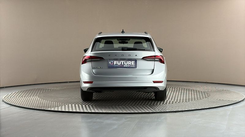 Škoda Octavia 1.0 TSI Ambition Combi - fotka 5 z 24