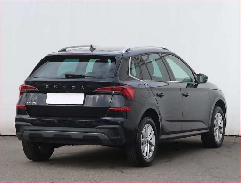 Škoda Kamiq (2025) Selection 1.0 TSI - fotka 5 z 24