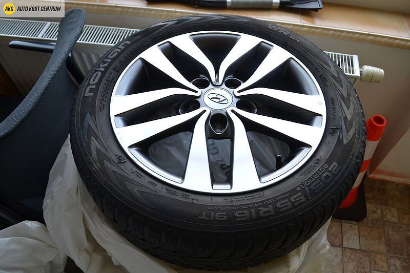 Hyundai i30 FASTBACK 1,5 T-GDI MT STYLE - fotka 61 z 62