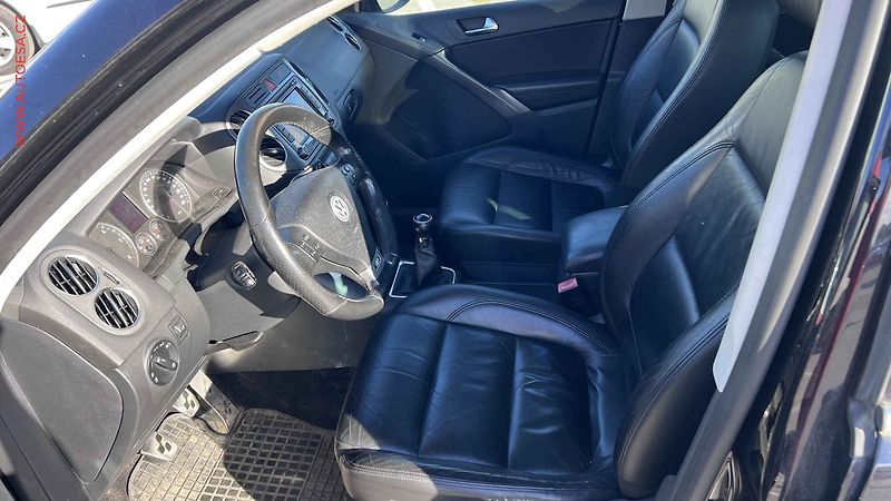 Volkswagen Tiguan (2009) 2.0 TDi 4x4, navi, kůže - fotka 3 z 3