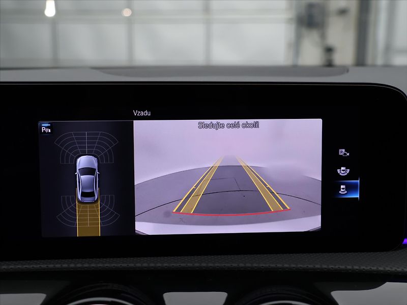 Mercedes-Benz Třídy A 1,3 A 250 e DCT 118kW CZ - fotka 23 z 34