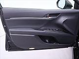 Toyota Camry 2,5 HEV Aut. CZ Executive DPH - náhled 10