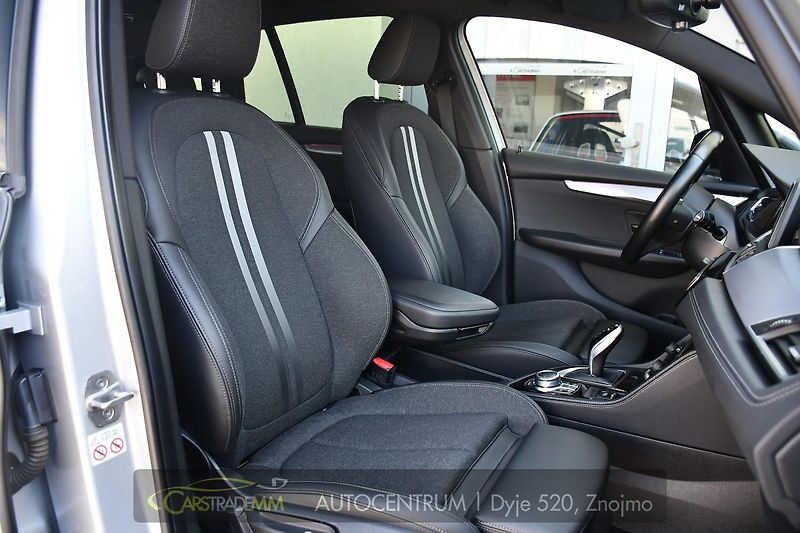 BMW Řada 2 216d GRAND TOURER M-SPORT 7MÍS - fotka 14 z 42