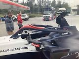 Monopost stáje AlphaTauri je do 24. října k vidění na čerpací stanici Orlen Devět křížů u dálnice D1.