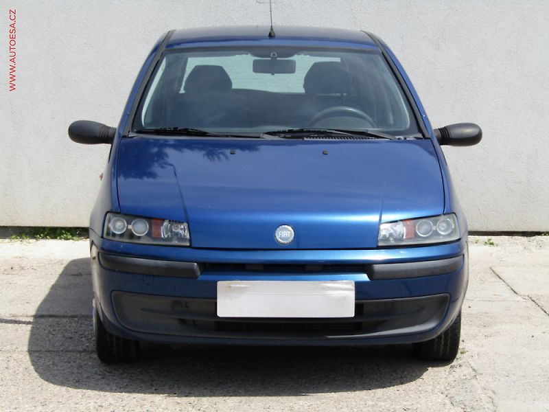Fiat Punto (2001) 1.6d, 1.maj - fotka 2 z 3