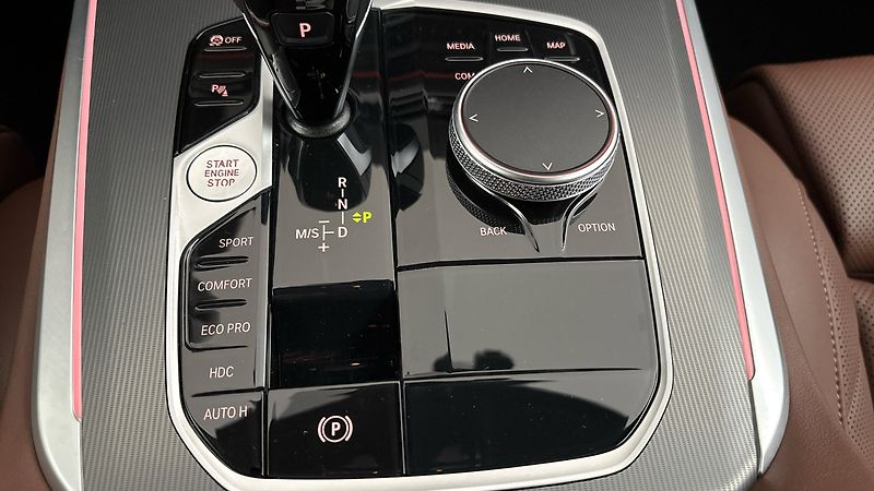 BMW X5 30d AUT xDrive M-paket - fotka 26 z 29