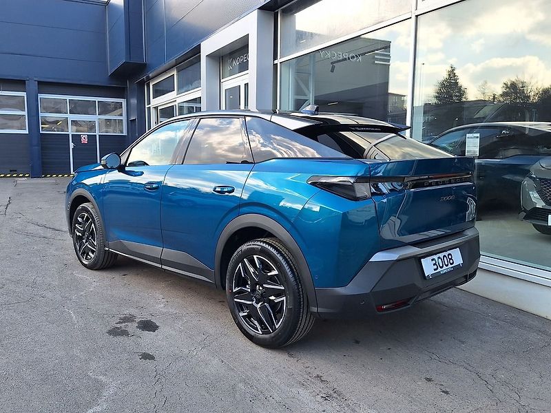 Peugeot 3008 (2026) GT Hybrid 145 e-DCS6 - fotka 4 z 22
