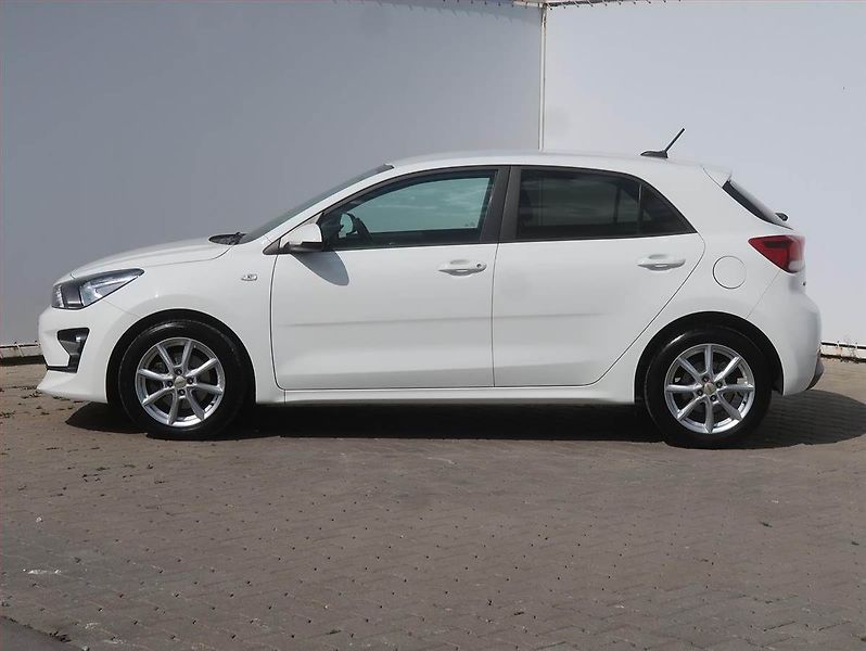 Kia Rio (2022) 1.0 T-GDI, Automat, Serv.kniha - fotka 3 z 18