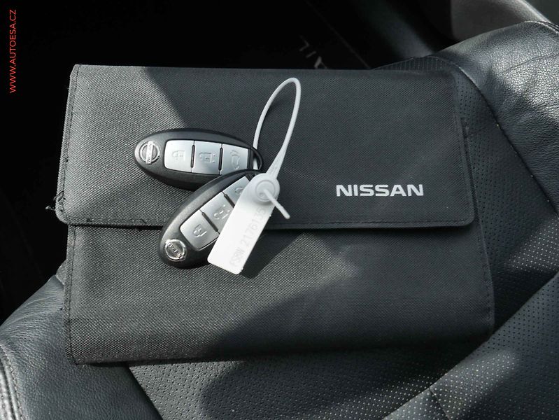 Nissan X-Trail (2016) 1.6 DIG-T, ČR, AC, TZ, temp - fotka 15 z 15