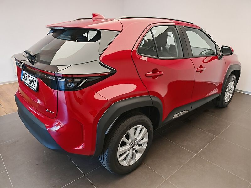 Toyota Yaris Cross 1.5 Hybrid eCVT Comfort 4x2 - fotka 5 z 28