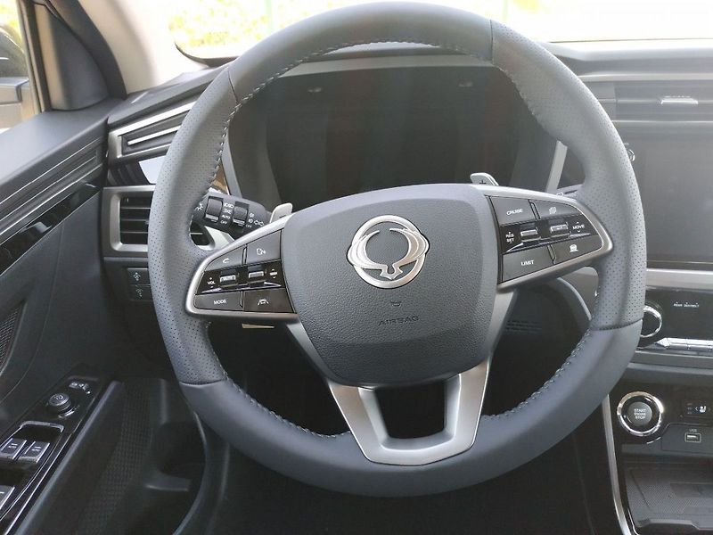 KGM Korando 1.5T, Premium,2WD, AT, SKLADEM - fotka 14 z 27