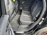Audi SQ7 SQ7,373kw,7míst,ČR-1.maj. - náhled 17