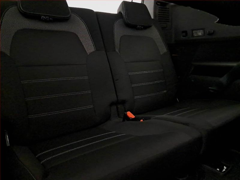 Dacia Jogger (2022) 1.0 TCe, LPG, 7 míst, ČR,1.maj - fotka 15 z 17