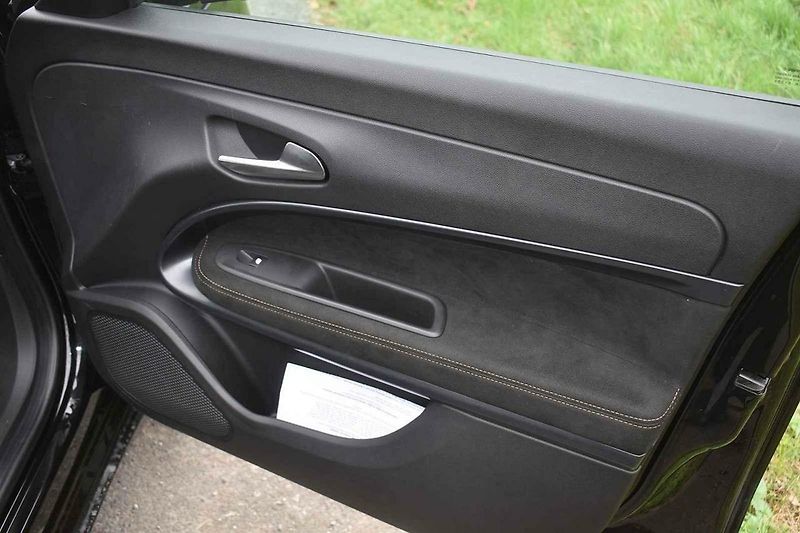 Alfa Romeo Junior je určitě vhodná pro výlety na zajímavá místa.