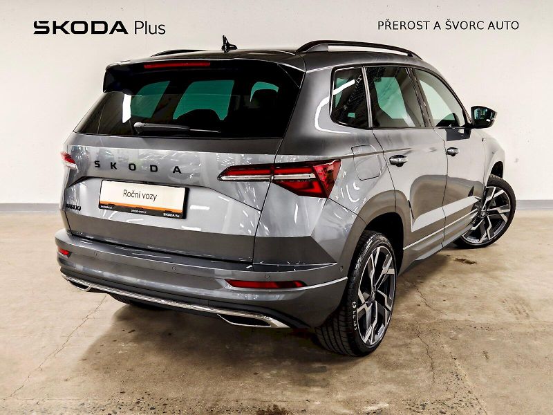 Škoda Karoq (2025) 1.5 TSI 110 kW DSG Sportline - fotka 2 z 31
