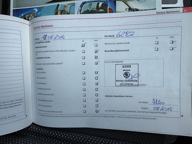 Škoda Roomster (2009) 1.4 16V - fotka 33 z 42
